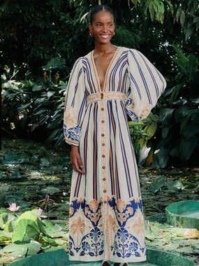 Farm Rio off-white pineapple deco maxi dress sz small